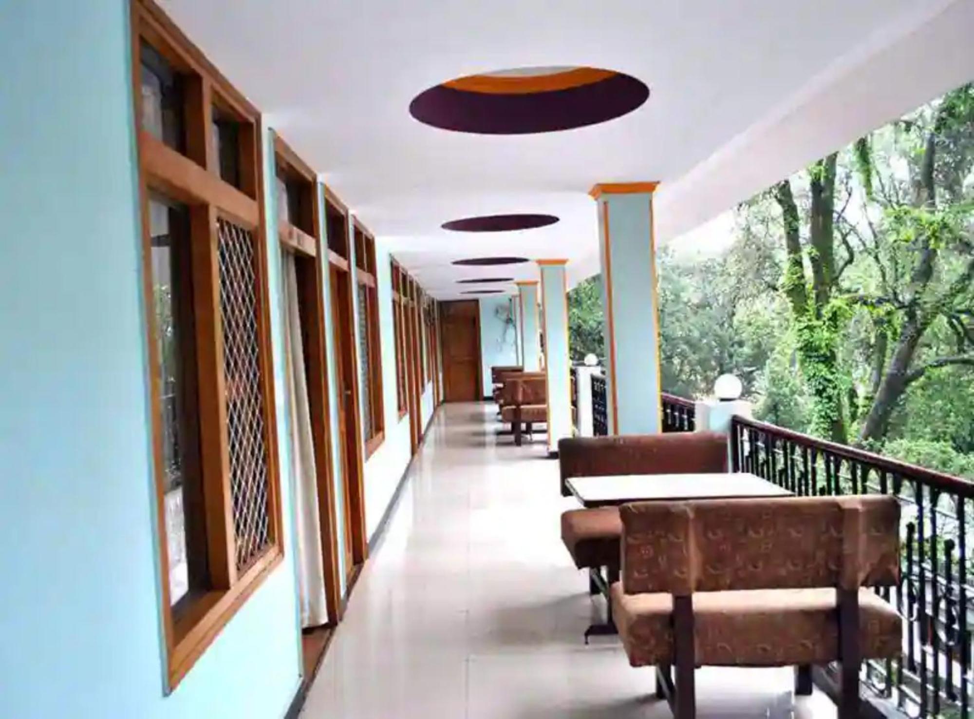 Goroomgo Moon Nainital Near Naini Lake - Parking & Lift Facilities -Hygiene And Spacious Room - Best Seller Eksteriør bilde